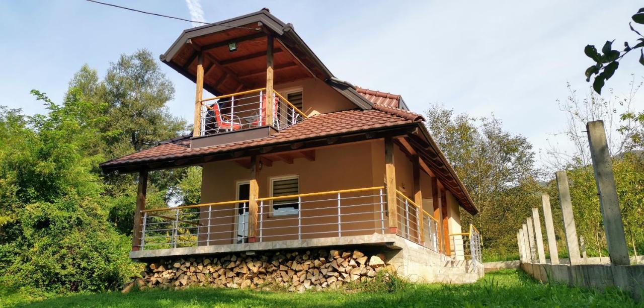 Villa Vikendica Pored Drine Crvica Exterior foto